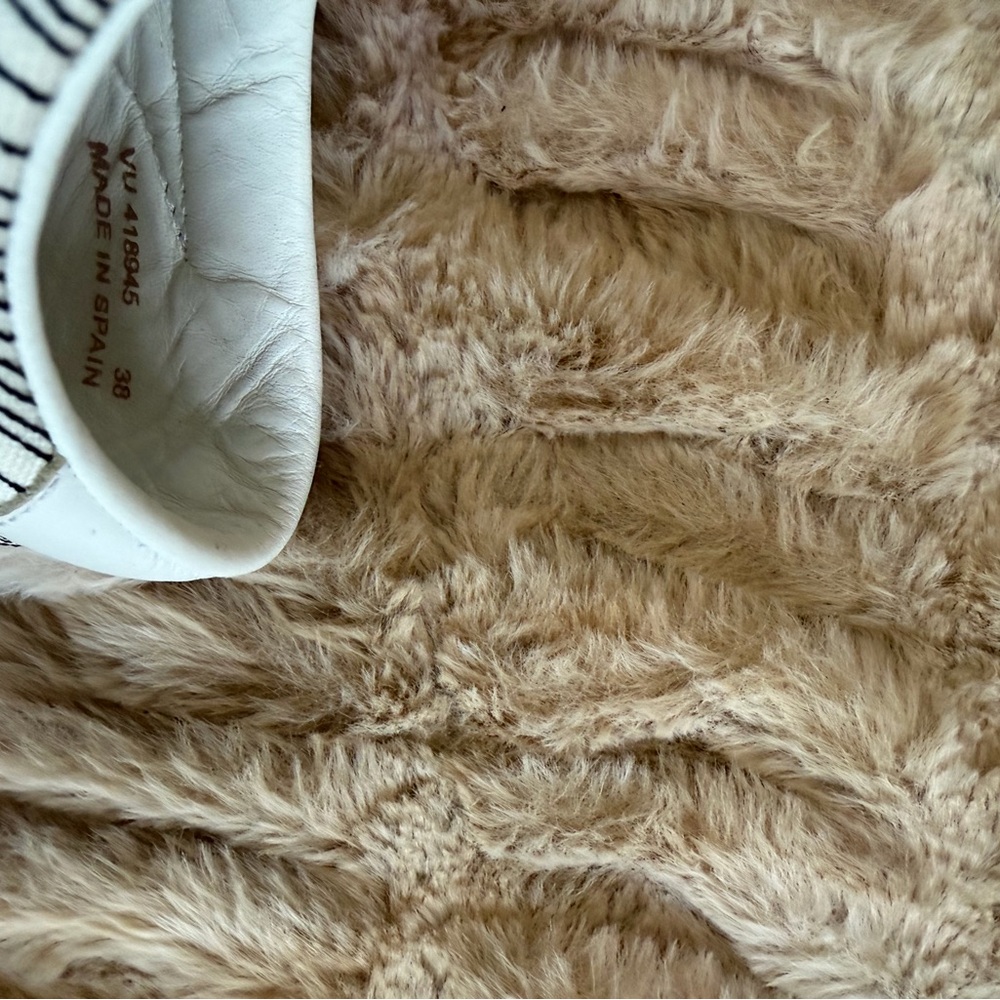 SAINT LAURENT PARIS Size 38 US 8 - Picture 10 of 13